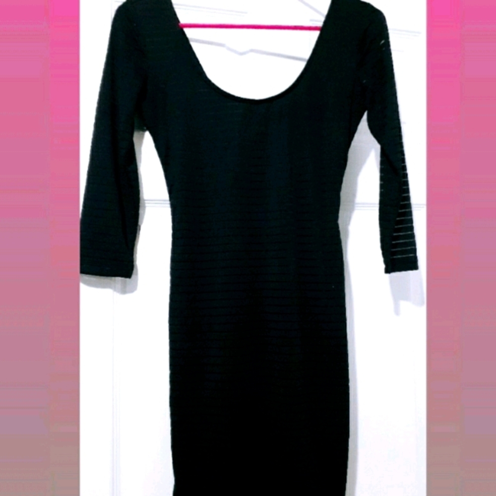 Black dress from forever 21.